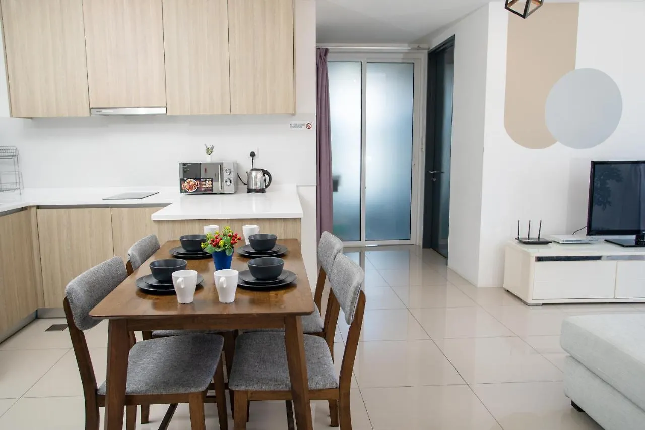 Apartment Tropicana 218 Macalister George Town