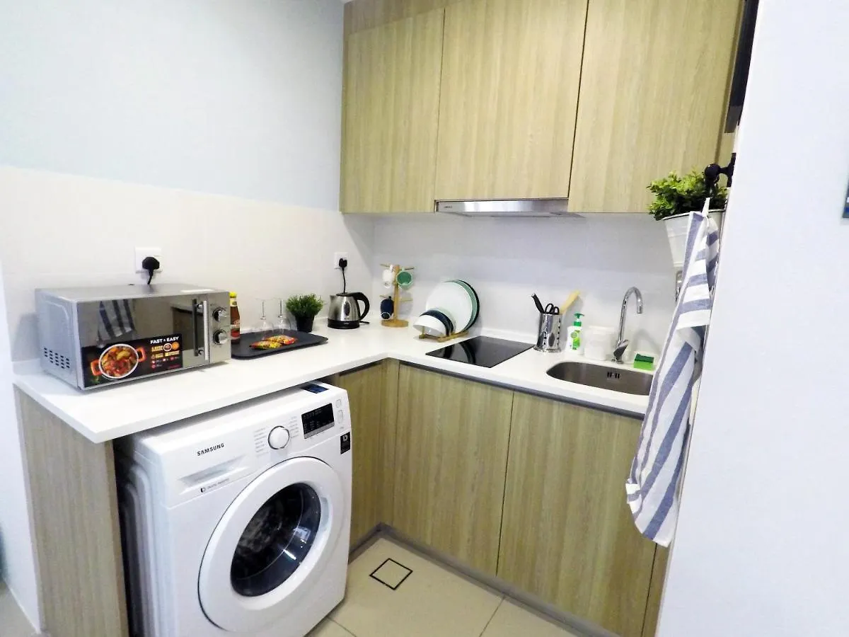 Apartment Tropicana 218 Macalister George Town